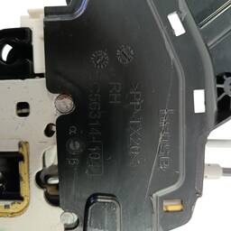 FECHADURA PORTA DIANTEIRA DIREITA JEEP COMPASS 2016 A 2022