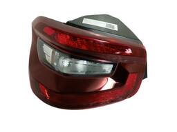 Lanterna Traseira Esquerda Citroen C3 2023/ (DETALHE)