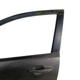 PORTA DIANTEIRA ESQUERDA SSANGYONG KORANDO 2011 A 2018