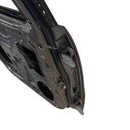 PORTA DIANTEIRA ESQUERDA SSANGYONG KORANDO 2011 A 2018