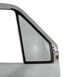 PORTA DIANTEIRA DIREITA MERCEDES SPRINTER 1997 A 2012