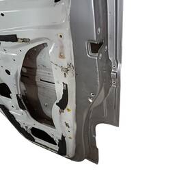 PORTA DIANTEIRA DIREITA IVECO DAILY 2008 2009 A 2018 2019