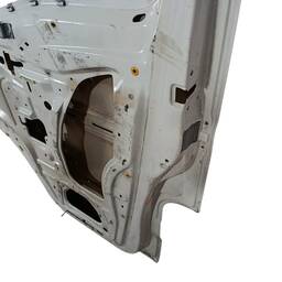 PORTA DIANTEIRA DIREITA IVECO DAILY 2008 2009 A  2019