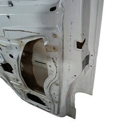 PORTA DIANTEIRA DIREITA IVECO DAILY 2008 2009 A 2019