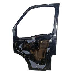PORTA DIANTEIRA DIREITA IVECO DAILY 2008 2009 A 2018 2019
