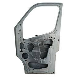PORTA DIANTEIRA DIREITA RENAULT MASTER 2014 A 2022 ORIGINAL