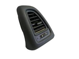 DIFUSOR AR LATERAL LADO ESQUERDO HONDA HR-V 2016 A 2021