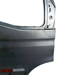PORTA DIANTEIRA DIREITA RENAULT MASTER 2003 2004 2005 A 2013
