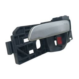 MAÇANETA INTERNA DIANTEIRA/TRASEIRA ESQUERDA FIT WR-V 15/21