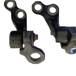 PAR DOBRADIÇA PORTA TRASEIRA ESQUERDA FORD FOCUS 2009 A 2013