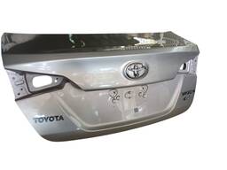 TAMPA TRASEIRA YARIS SEDAN 2019 2020 A 2025