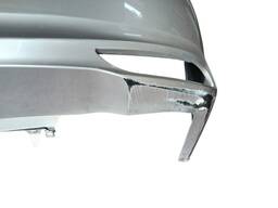 PARACHOQUE TRASEIRO TOYOTA YARIS SEDAN 2019 A 2025 (DETALHE)