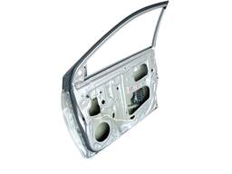 PORTA DIANTEIRA DIREITA YARIS 2019 2020 A 2025