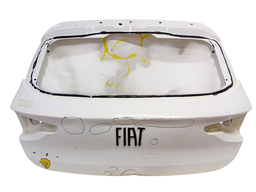 Tampa Traseira Argo 2018 2019 2020/.. (C/DETALHE)