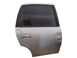 PORTA TRASEIRA DIREITA CORSA / CLASSIC 1996 2000 A 2016