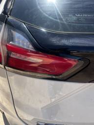 LANTERNA TRASEIRA ESQUERDA EDGE 2019 A 2020 (MALA)