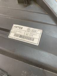 FAROL ESQUERDO POLO NOVO 2018/2022 RECUPERADO 