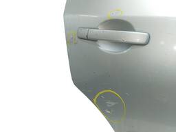 PORTA TRASEIRA DIREITA SENTRA 2007 A 2013 ( COM DETALHES )