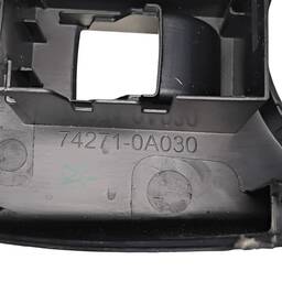 ACABAMENTO BOTAO VIDRO TRASEIRO DIREITO COROLLA CROSS XRE