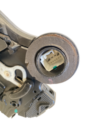 FECHADURA PORTA TRASEIRA ESQ COROLLA 09/14 RAV4 07/12 2PINOS