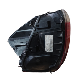 LANTERNA TRASEIRA ESQUERDA MOBI 2017/