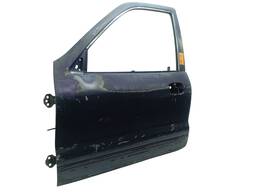 PORTA DIANTEIRA ESQUERDA SPORTAGE 1999 A 2004 (COM DETALHES)