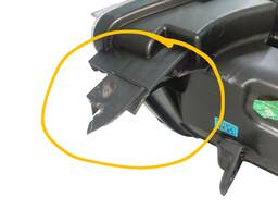 FAROL ESQUERDO MONTANA 2023 A 2025 ( COM DETALHES ) 