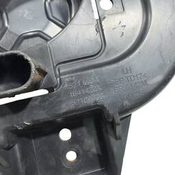 TAMPA FURO GRADE MILHA ESQ ORIGINA JEEP RENEGADE 2016 A 2021