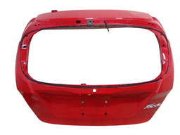 TAMPA TRASEIRA NEW FIESTA HATCH 2012 2013 A 2019 C/DETALHE