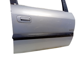 PORTA DIANTEIRA DIREITA ZAFIRA 2002 2003 A 2012