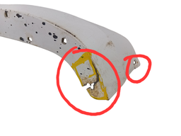 MOLDURA PARALAMA DIANTEIRO ESQUERDO AMAROK 2017/ (DETALHE)