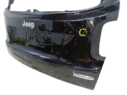 TAMPA TRASEIRA JEEP RENEGADE 2016 2017 2018/ (DETALHE)