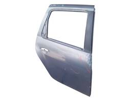 PORTA TRASEIRA DIREITA RENAULT DUSTER OROCH 17/DETALHES