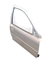 PORTA DIANTEIRA DIREITA VECTRA 1997 1998 A 2005