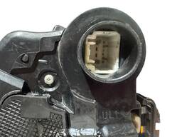 FECHADURA PORTA TRAS ESQ COROLLA 09/14 20/ RAV4 13/18 4PINOS