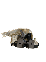 FECHADURA PORTA TRASEIRA DIREITA MERCEDES GLA A B C 08/20