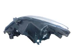 FAROL DIREITO VERSA 2012 2013 A 2014  COM DETALHES 