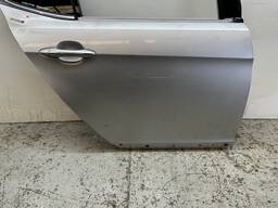 PORTA TRASEIRA DIREITA CADENZA 2010 2011 A 2016