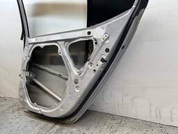 PORTA TRASEIRA DIREITA CADENZA 2010 2011 A 2016