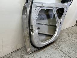 PORTA TRASEIRA DIREITA CADENZA 2010 2011 A 2016