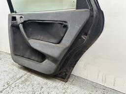 PORTA TRASEIRA DIREITA VECTRA 1994 A 1995
