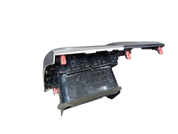 DIFUSOR AR LATERAL LADO ESQUERDO HILUX SW4 2016 A 2023 