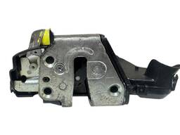 FECHADURA PORTA DE COROLLA 03/14 HILUX SW4 06/15 RAV4 07/18