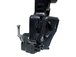 FECHADURA PORTA TRASEIRA DIR COROLLA 03 A 08 HILUX SW4 06/15