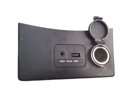 ENTRADA USB AUXILIAR TOMADA 12V KIA CERATO 2012 846211M000