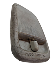 LUZ TETO CORTESIA TOYOTA HILUX 2005 A 2010