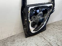 PORTA TRASEIRA DIREITA PUNTO 2008 2009 A 2017