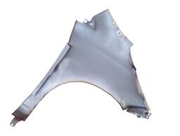 PARALAMA ESQUERDO SPIN 2015 A 2018 C/ FURO MOLDURA S/ PISCA