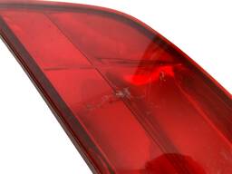 LANTERNA TRASEIRA ESQUERDA SIENA G3 05/12 (MALA) DETALHE