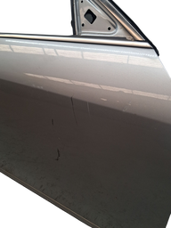 PORTA DIANTEIRA DIREITA GENESIS 2010 A 2014